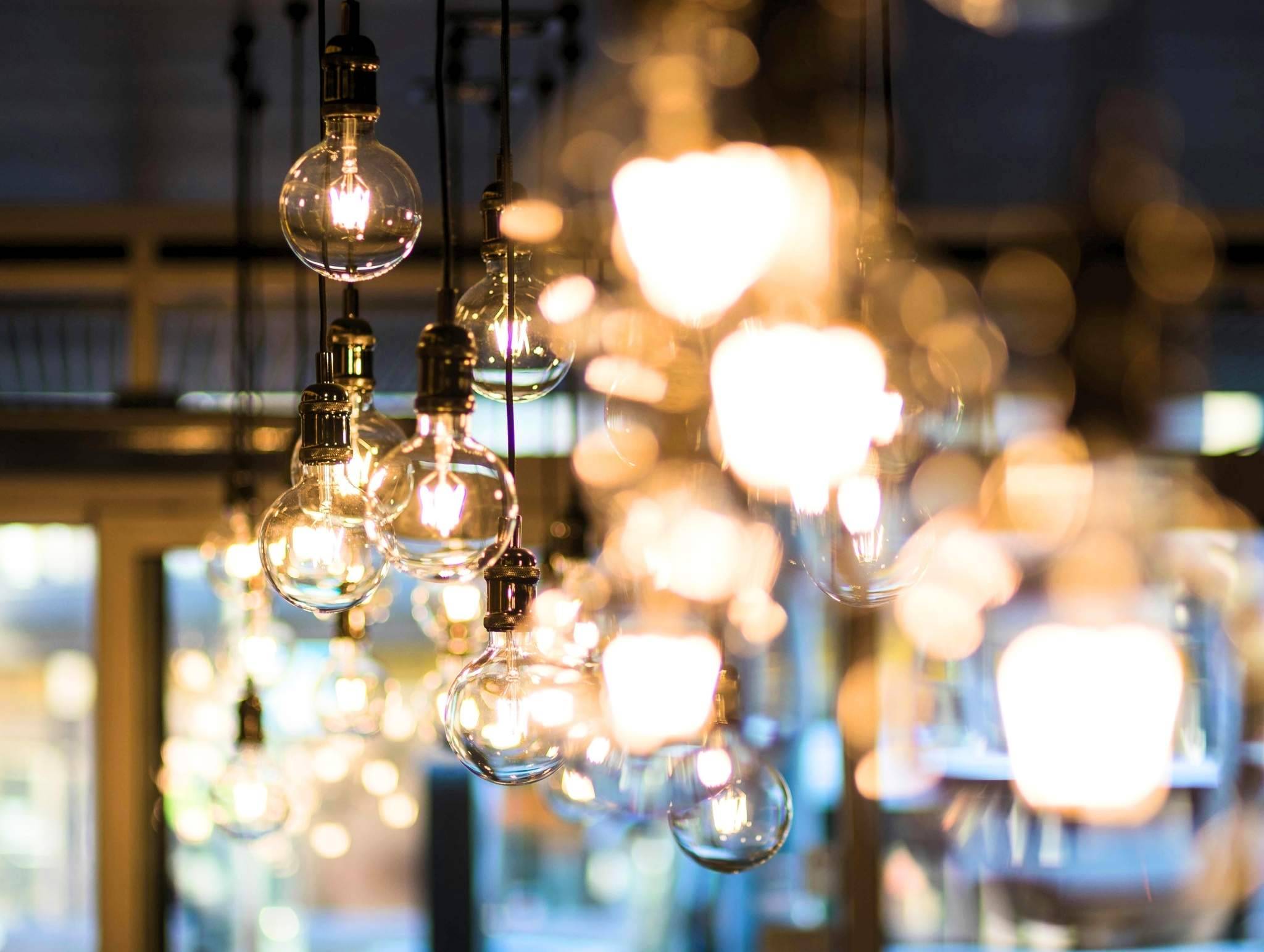Feature Light Fixture Image